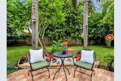 16330 SW 282nd St, Homestead, FL 33033 - Photo 33