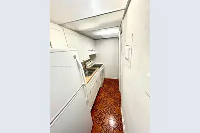 211 Sidonia Ave #4, Coral Gables, FL 33134 - Photo 9