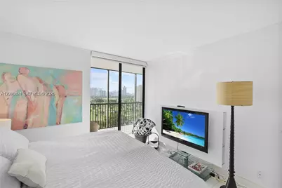 20301 W Country Club Dr #1226, Aventura, FL 33180 - Photo 15