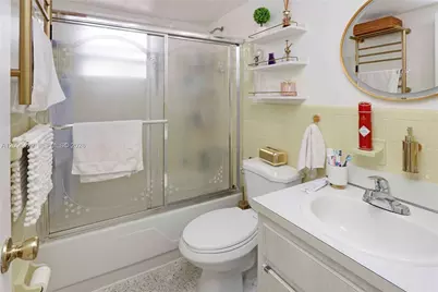 3191 SW 23rd St, Miami, FL 33145 - Photo 29
