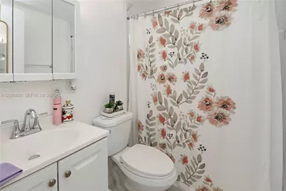 3191 SW 23rd St, Miami, FL 33145 - Photo 49
