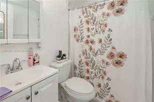 3191 SW 23rd St, Miami, FL 33145 - Photo 49