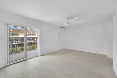 3925 NE 167th St #20, North Miami Beach, FL 33160 - Photo 35