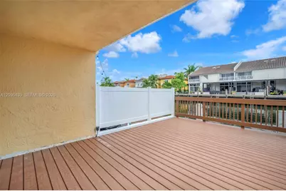 3925 NE 167th St #20, North Miami Beach, FL 33160 - Photo 25
