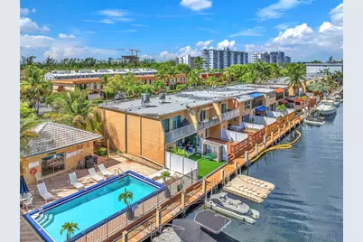 3925 NE 167th St #20, North Miami Beach, FL 33160 - Photo 49