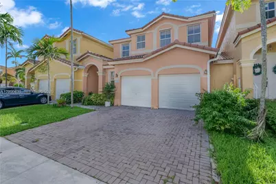 11402 SW 137th Pl, Miami, FL 33186 - Photo 3