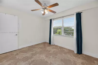 1401 SW 128th Ter #405H, Pembroke Pines, FL 33027 - Photo 15