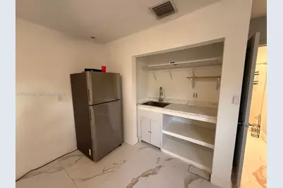 15299 NE 14th Ave #1, North Miami Beach, FL 33162 - Photo 7