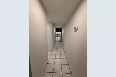 1021 Mockingbird Ln #404, Plantation, FL 33324 - Photo 19