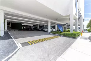555 NE 15th St, Miami, FL 33132 - Photo 35