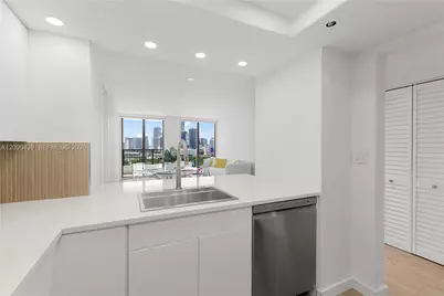 555 NE 15th St #26K, Miami, FL 33132 - Photo 11