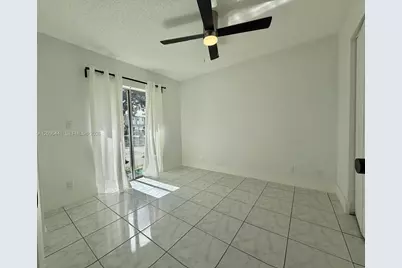 797 Crystal Lake Dr #797, Deerfield Beach, FL 33064 - Photo 11