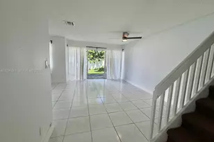 797 Crystal Lake Dr, Deerfield Beach, FL 33064 - Photo 9