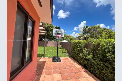 2331 SW 7th St, Miami, FL 33135 - Photo 19