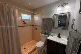 9360 SW 37th St, Miami, FL 33165 - Photo 11