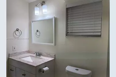 [Address not provided], Hallandale Beach, FL 33009 - Photo 11