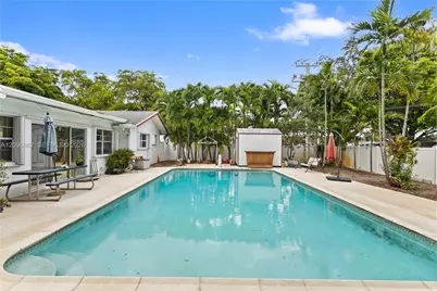4899 NW 7th Dr, Plantation, FL 33317 - Photo 43