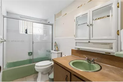 4899 NW 7th Dr, Plantation, FL 33317 - Photo 51
