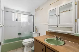 4899 NW 7th Dr, Plantation, FL 33317 - Photo 51