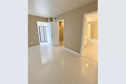 4174 Inverrary Dr #1011, Lauderhill, FL 33319 - Photo 7