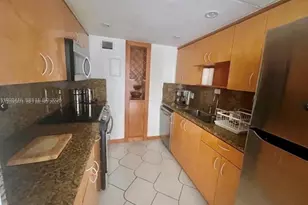 900 Bay Dr, Miami Beach, FL 33141 - Photo 11