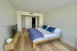 900 Bay Dr, Miami Beach, FL 33141 - Photo 15