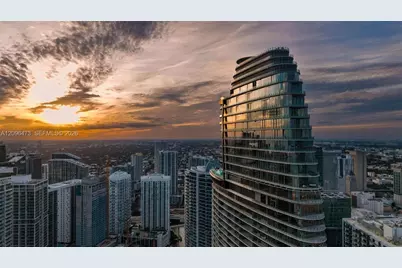 300 Biscayne Boulevard Way #3805W, Miami, FL 33131 - Photo 1