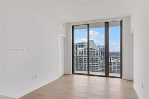 2678 Tigertail Ave, Miami, FL 33133 - Photo 3