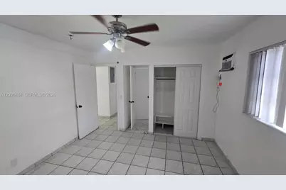 1118 NE 2nd Ct #1, Hallandale Beach, FL 33009 - Photo 9