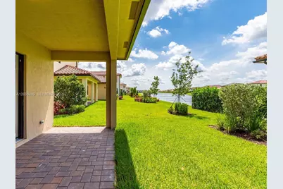 12280 N Baypoint Cir #12280, Parkland, FL 33076 - Photo 69