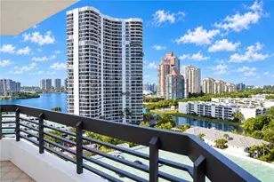 3500 Mystic Pointe Dr, Aventura, FL 33180 - Photo 37