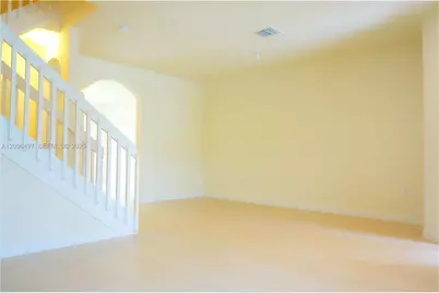 9345 W 33rd Ln, Hialeah, FL 33018 - Photo 3