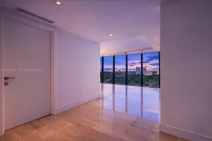 1451 Brickell Ave, Miami, FL 33131 - Photo 13