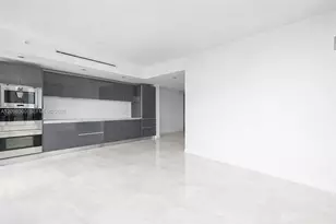 1451 Brickell Ave, Miami, FL 33131 - Photo 9