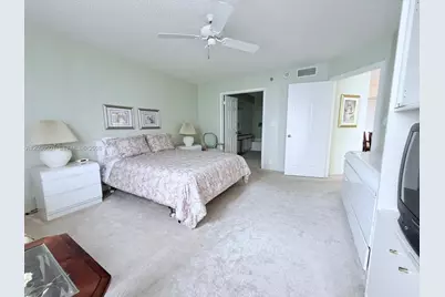 3530 Mystic Pointe Dr #1803, Aventura, FL 33180 - Photo 27