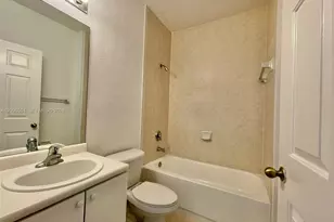 2744 SE 15th Pl, Homestead, FL 33035 - Photo 11