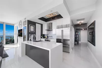 888 Biscayne Blvd #4608, Miami, FL 33132 - Photo 7