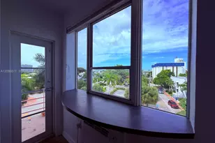 255 W 24th St, Miami Beach, FL 33140 - Photo 5