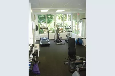 255 W 24th St #435, Miami Beach, FL 33140 - Photo 21