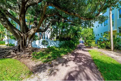 255 W 24th St #435, Miami Beach, FL 33140 - Photo 15