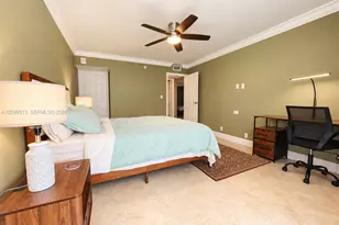 2401 Collins Ave, Miami Beach, FL 33140 - Photo 11