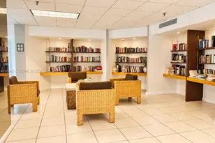 2401 Collins Ave, Miami Beach, FL 33140 - Photo 15