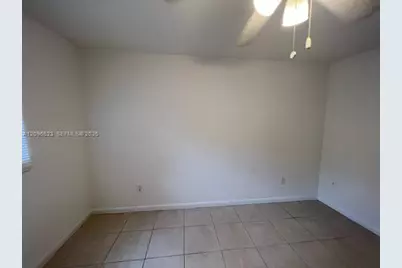 16851 NE 21st Ave #7, North Miami Beach, FL 33162 - Photo 9