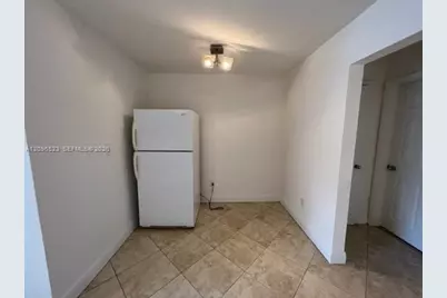16851 NE 21st Ave #7, North Miami Beach, FL 33162 - Photo 7