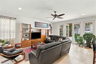 447 Cambridge Dr, Weston, FL 33326 - Photo 21