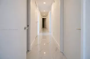 700 NE 24th St, Miami, FL 33137 - Photo 27
