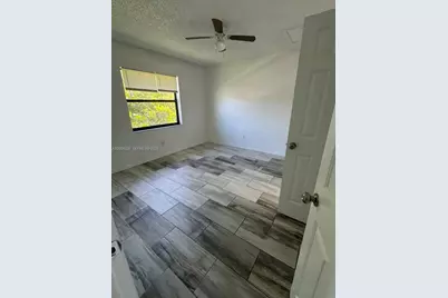 617 Ixoria Ave #16, Fort Pierce, FL 34982 - Photo 15