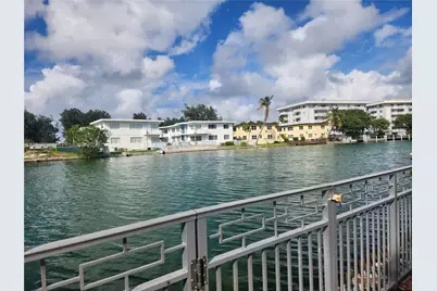 1239 Marseille Dr #4, Miami Beach, FL 33141 - Photo 3