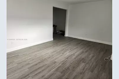 1239 Marseille Dr #4, Miami Beach, FL 33141 - Photo 15