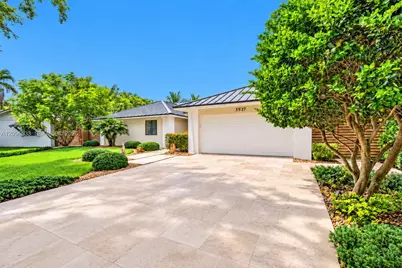 5937 SW 120th Ave, Cooper City, FL 33330 - Photo 3